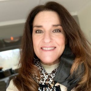 Meet your Posher, Jeanne